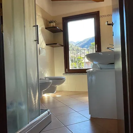 Casa Charlie Maccagno